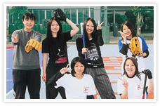 女子ソフトボール同好会