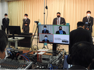 生徒会役員選挙立会演説会.gif
