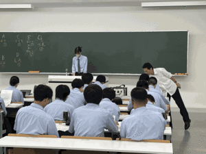 生徒発表.gif
