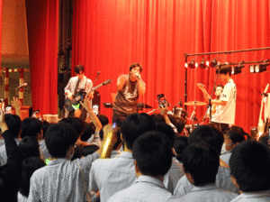 軽音1.gif