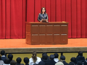 普通科学年主任.gif