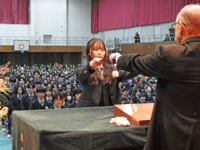 証書授与2025.gif