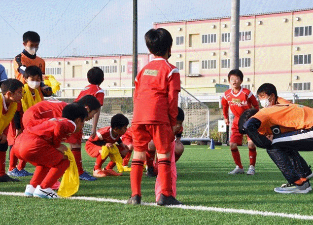 ｻｯｶｰﾌｪｽ202104.gif